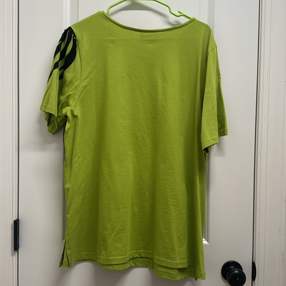 Bob Mackie Green and Black Sequined SS Shirt - XL - Picture 2 of 4